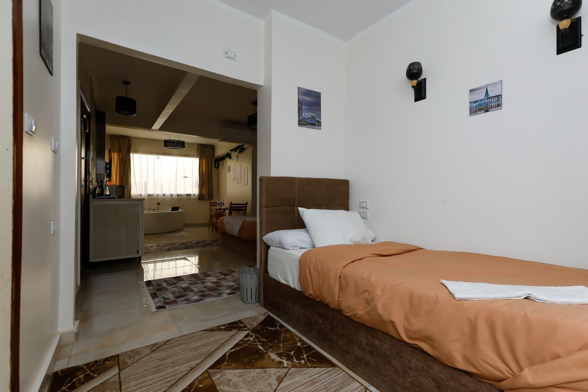 New Top Pyramids Hotel القاهرة المظهر الخارجي الصورة