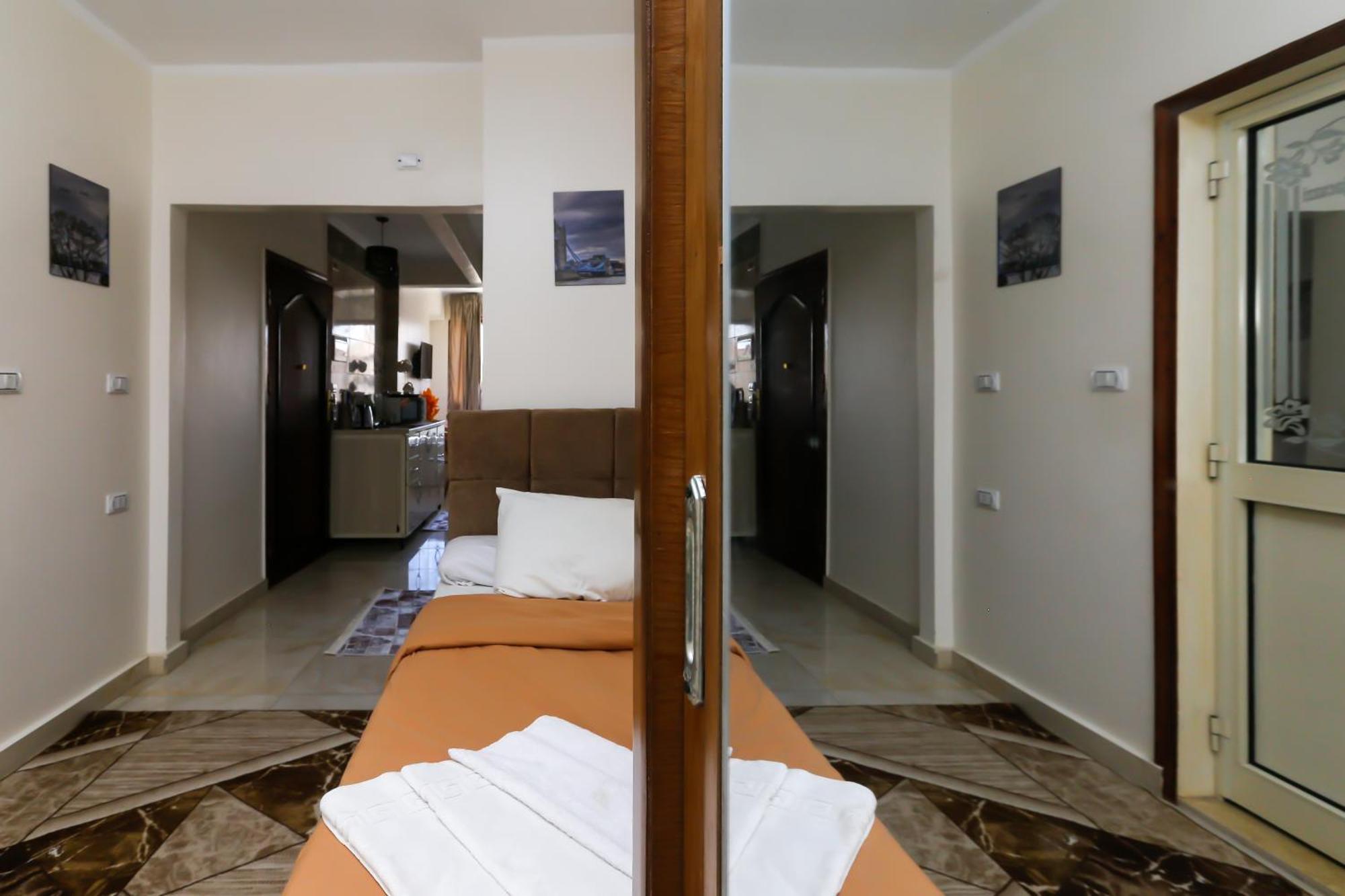 New Top Pyramids Hotel القاهرة المظهر الخارجي الصورة